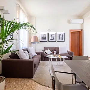 Ca' Moro Salina Apartment