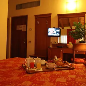 *** Hotel Il Borghetto Italie