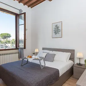 In Rome - Santa Maria Novella Palace Apartment