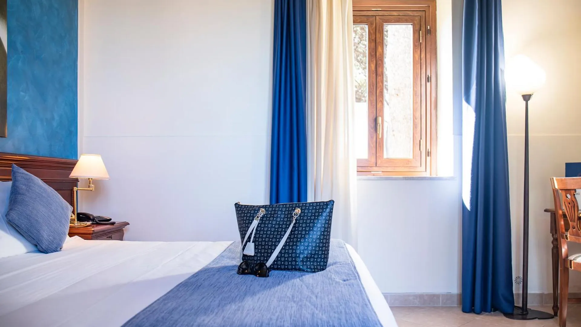 Relais Villa Giuliana Licata 4*,