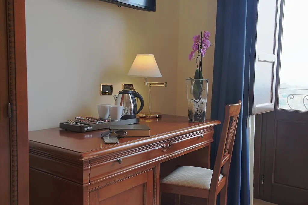 Relais Villa Giuliana Licata Hotel