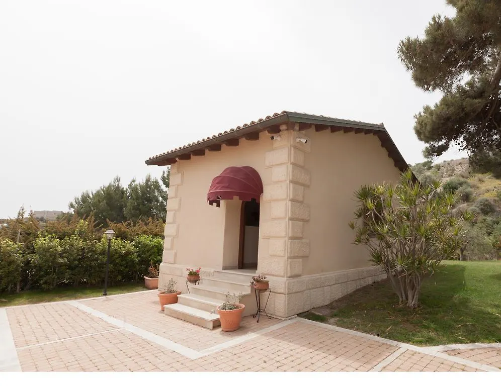 Relais Villa Giuliana Licata Hotel